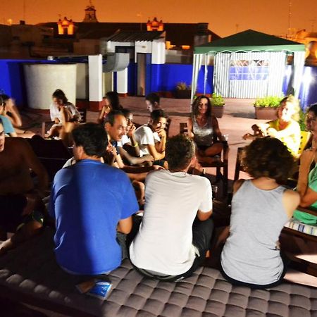 Feeling Sevilla Hostel Екстер'єр фото